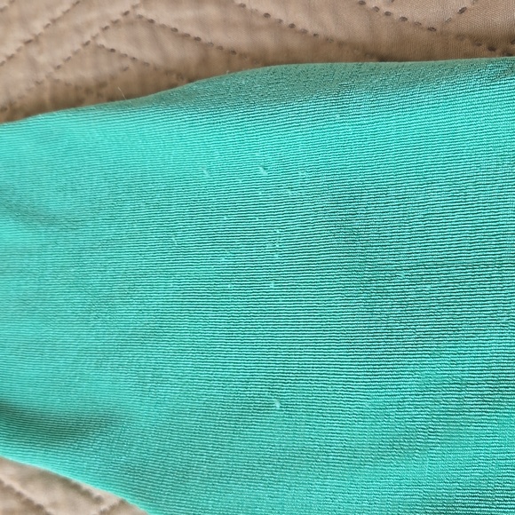 Green halter dress edikted xs - Picture 3 of 5